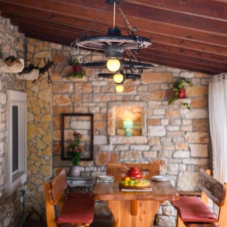 קרניצה Rustic Istrian House Varesco מראה חיצוני תמונה