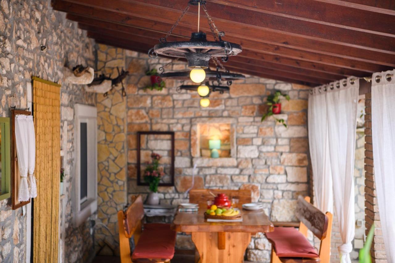 קרניצה Rustic Istrian House Varesco מראה חיצוני תמונה