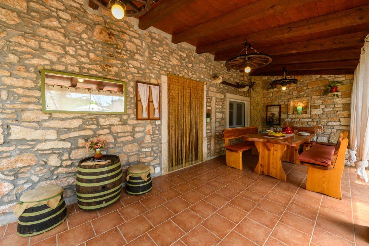 קרניצה Rustic Istrian House Varesco מראה חיצוני תמונה