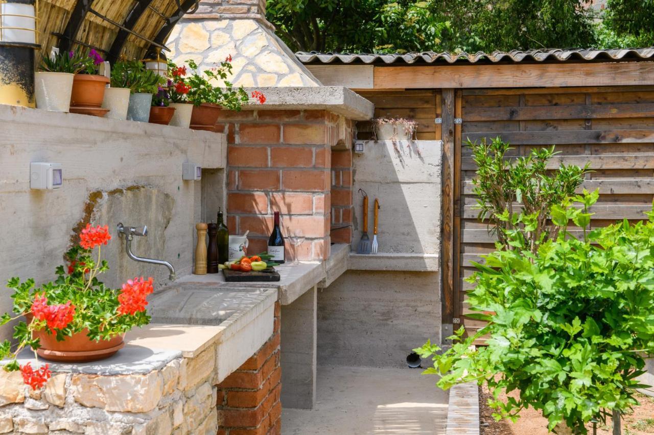 קרניצה Rustic Istrian House Varesco מראה חיצוני תמונה
