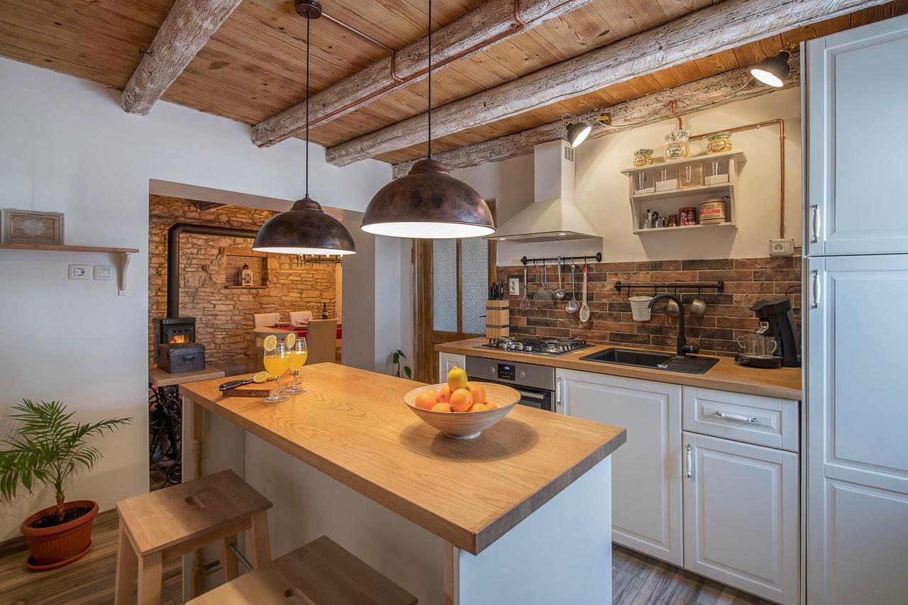 קרניצה Rustic Istrian House Varesco מראה חיצוני תמונה
